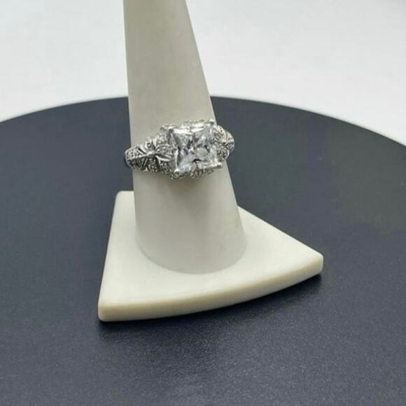 Vintage 925 Sterling Silver 8mm Square CZ Ring Ornate Floral Band Size 9 - Picture 2 of 9